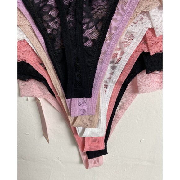 Juicy Couture Floral Lace Thong Size XL Crystal Rhinestone Trim 7 Pack Pink - Picture 8 of 12